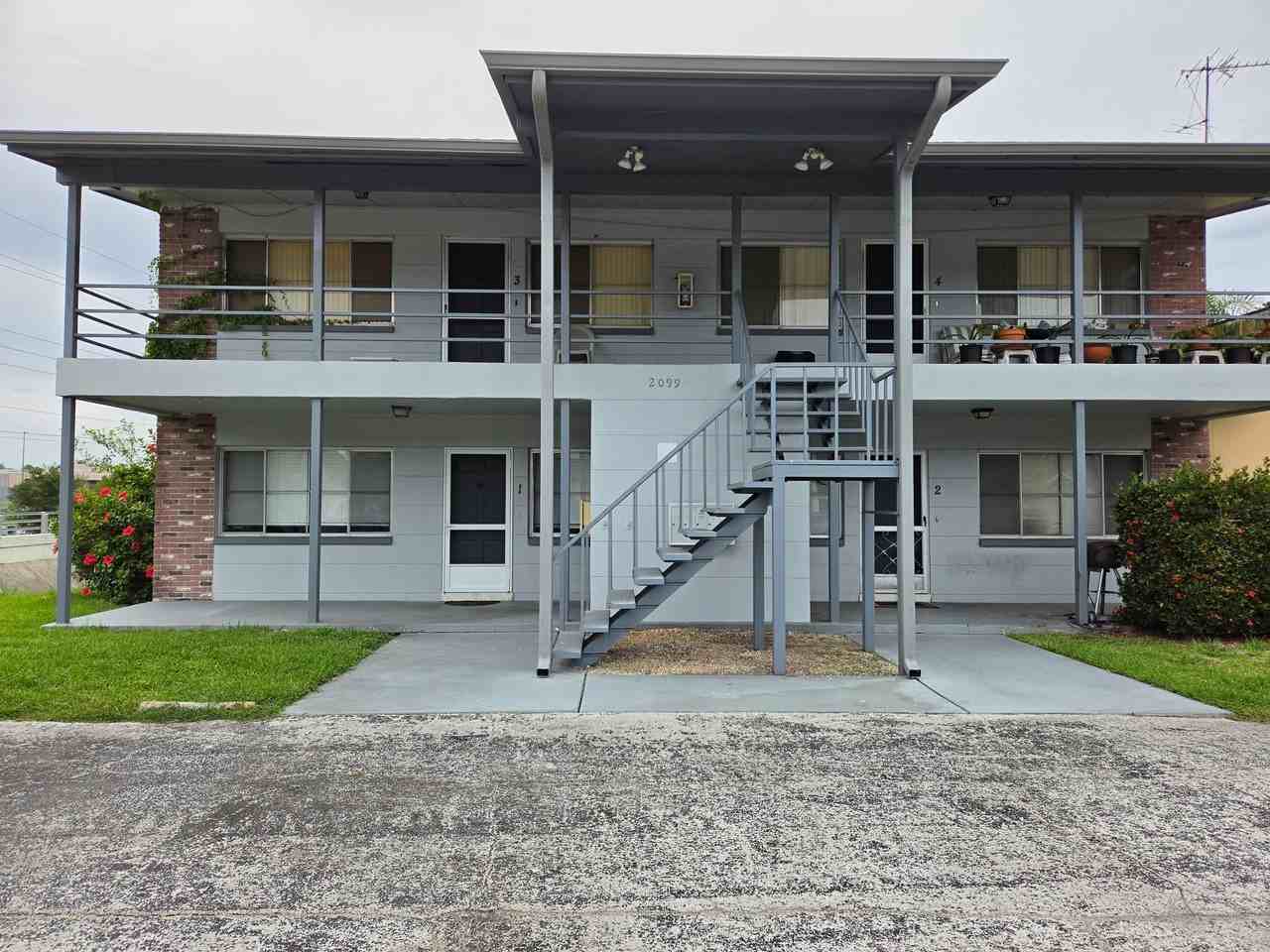 2099 Kings Hwy