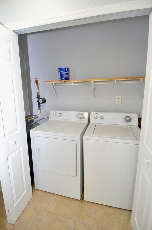 4009 Crockers Lake Blvd - Photo 7 of 26