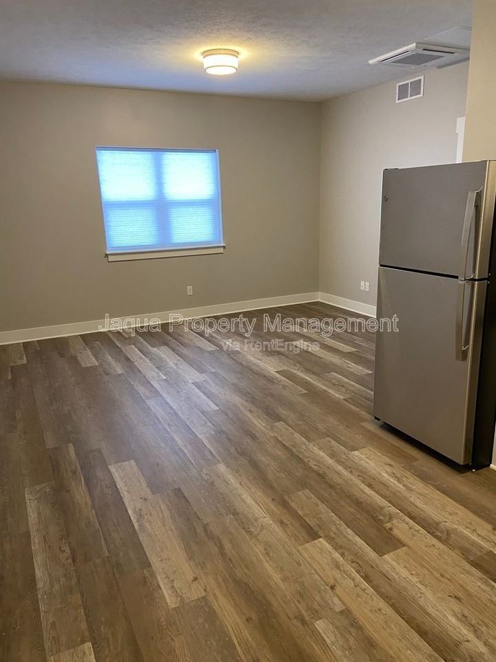 24279 W Mcgillen Ave #A24 - Photo 4 of 12