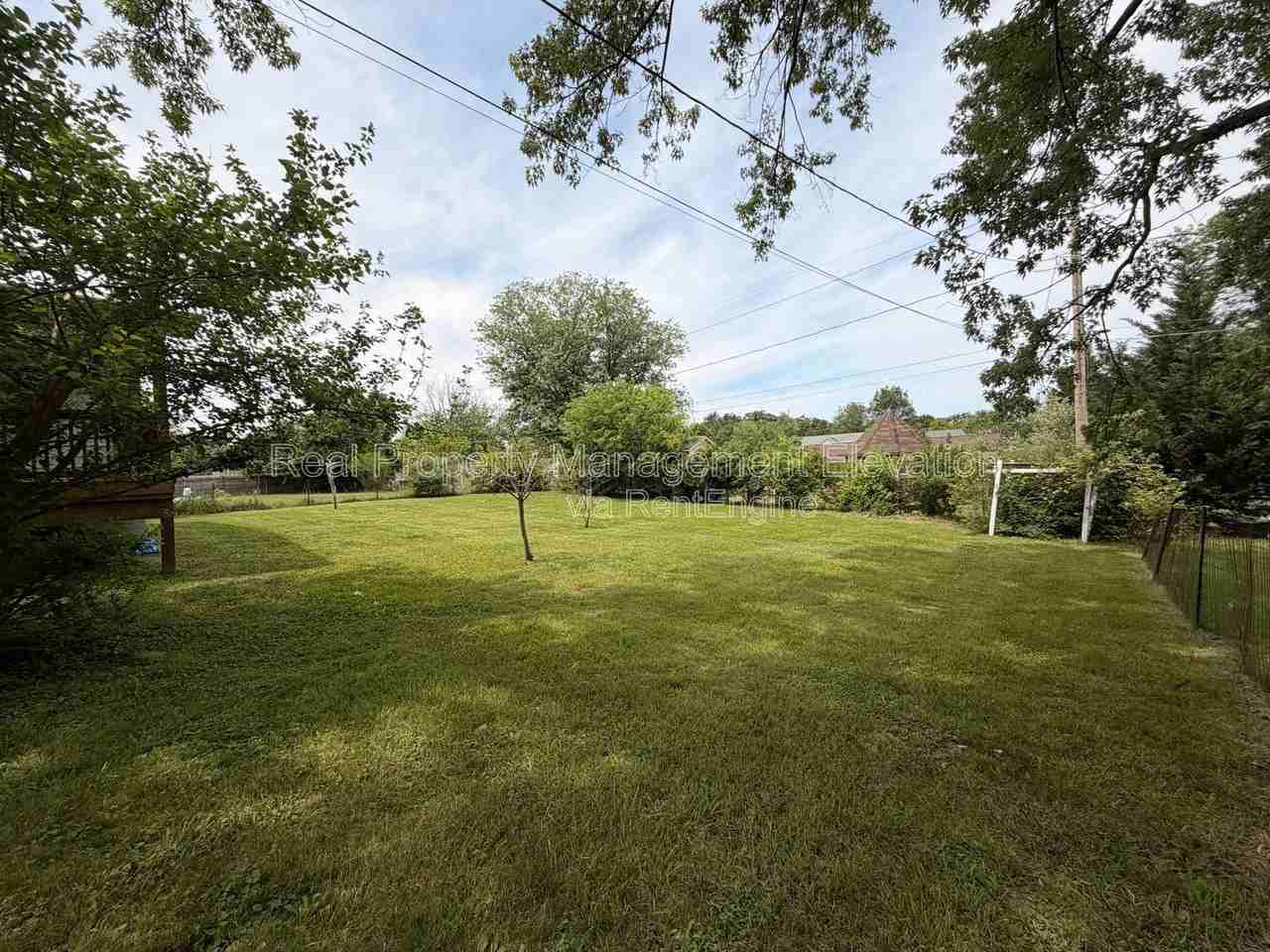 139 Meadowbrook Dr - Photo 5 of 5
