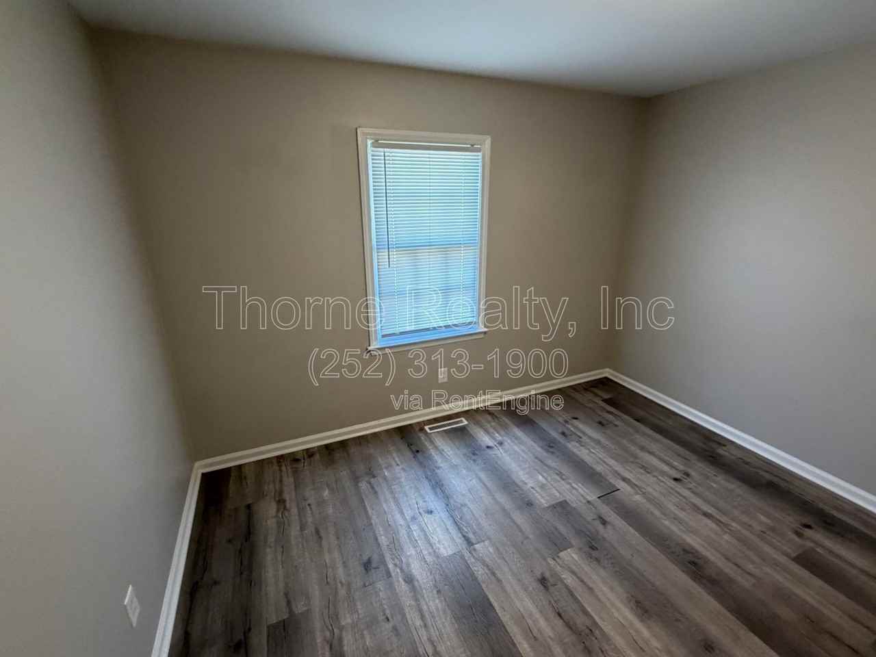 524 Keen St #B - Photo 6 of 12