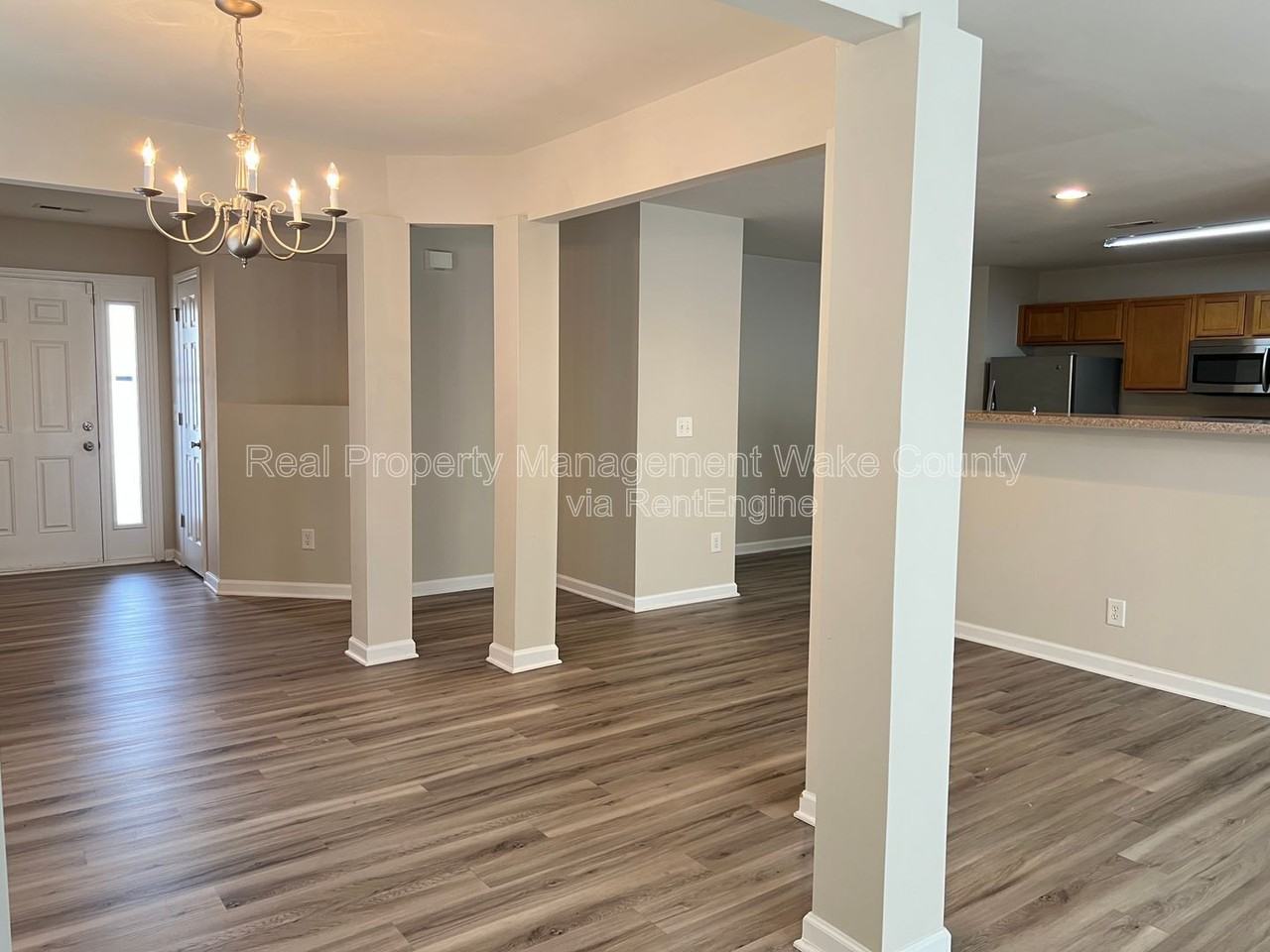 3790 Burtons Barn St - Photo 4 of 36