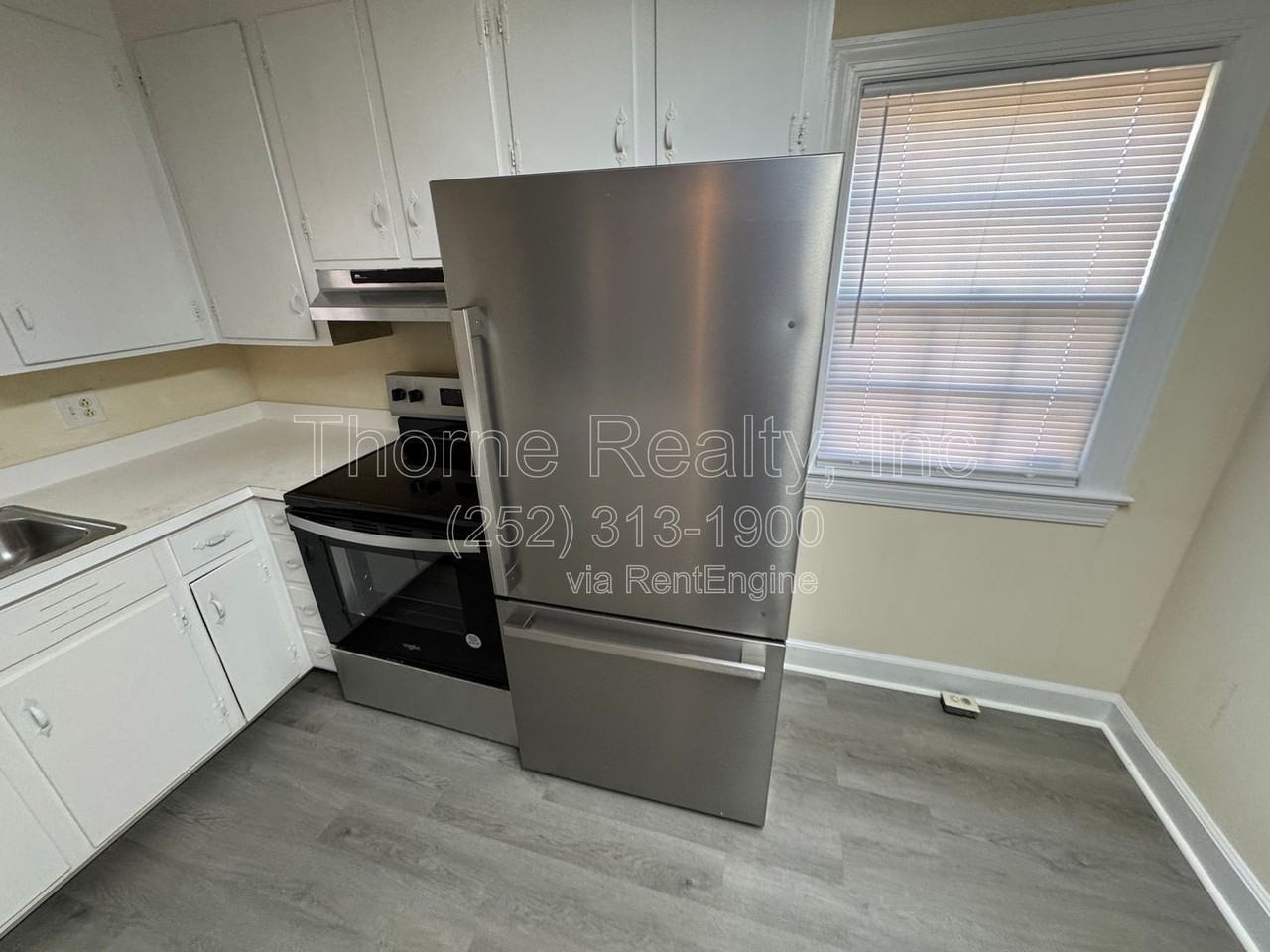 3924 Sunset Ave - Photo 7 of 20
