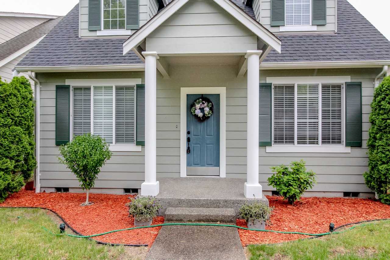 1485 Bobs Hollow Ln - Photo 3 of 41