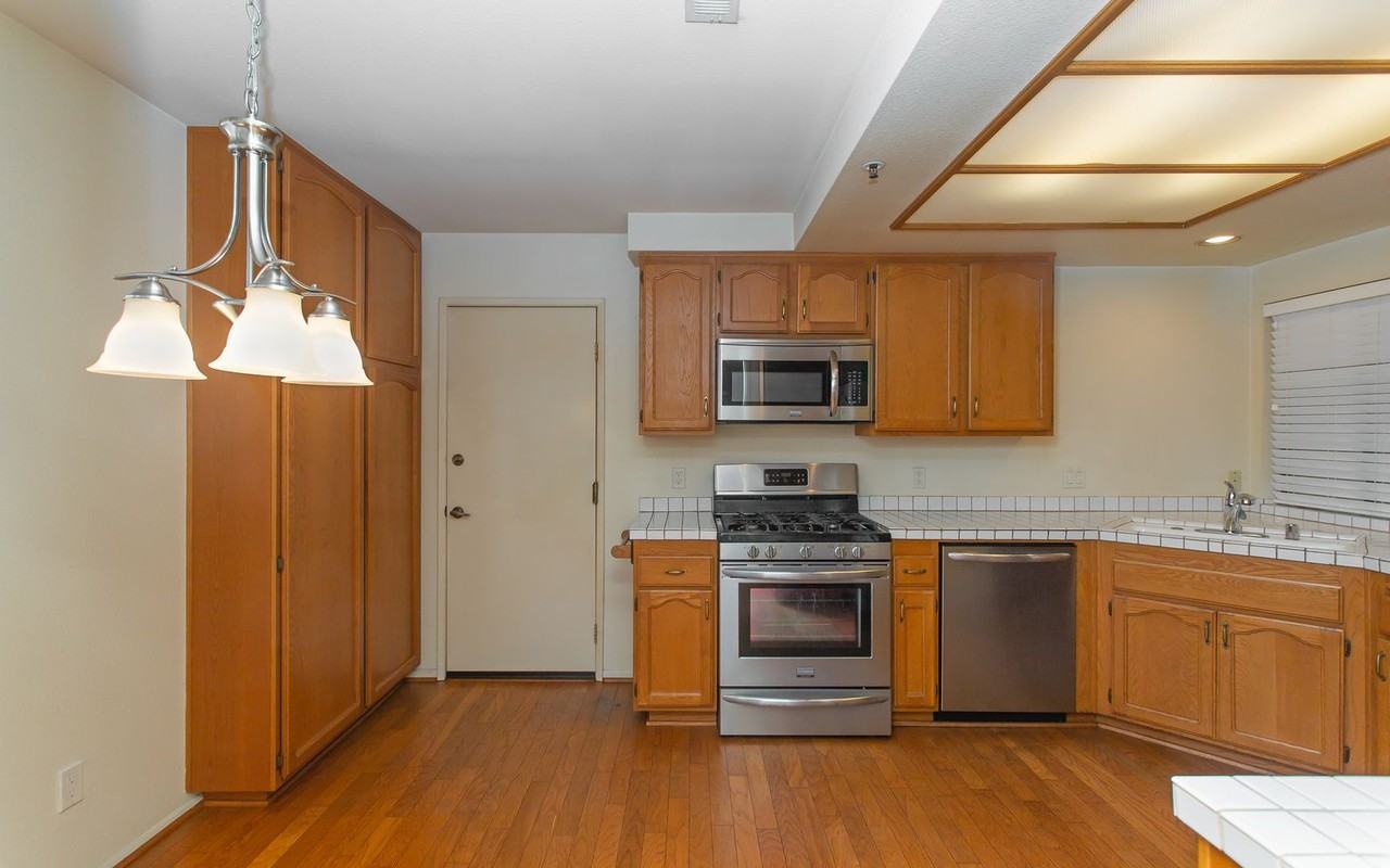 1955 Spyglass Cir - Photo 6 of 29