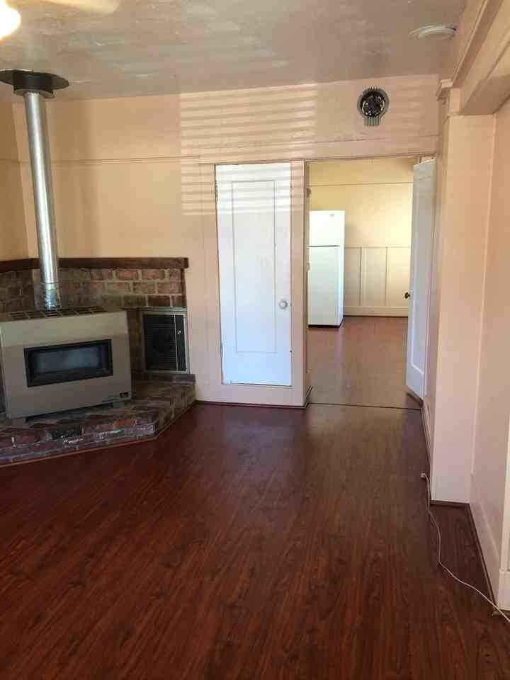 534 Nw Sisemore St - Photo 4 of 16