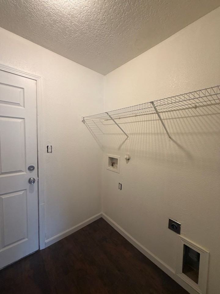 1832 Chicoma Way 1832 NW - Photo 3 of 41