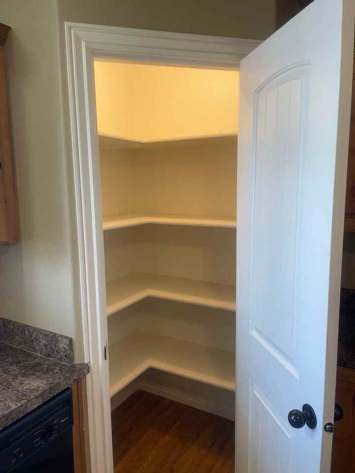 545 Countryside Ave - Photo 4 of 15