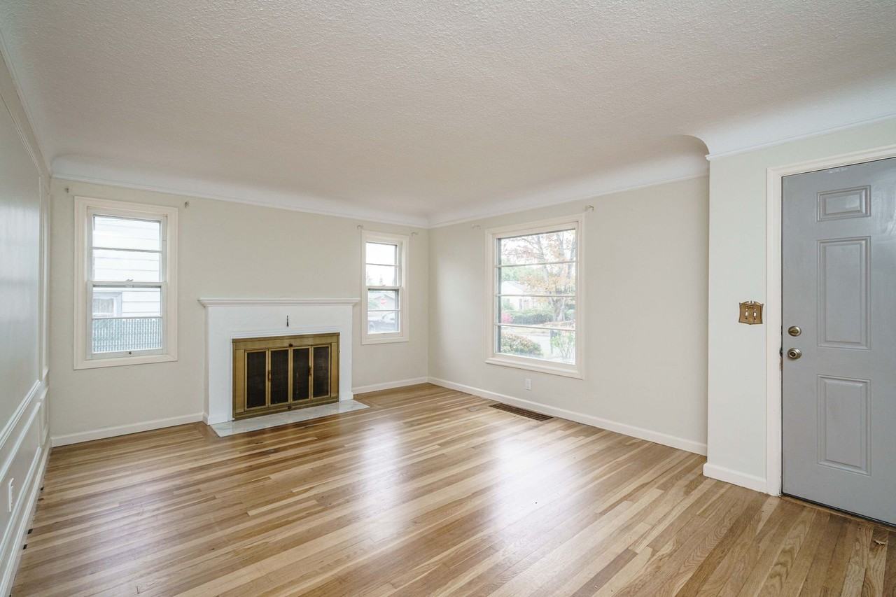 507 Beech St - Photo 2 of 29