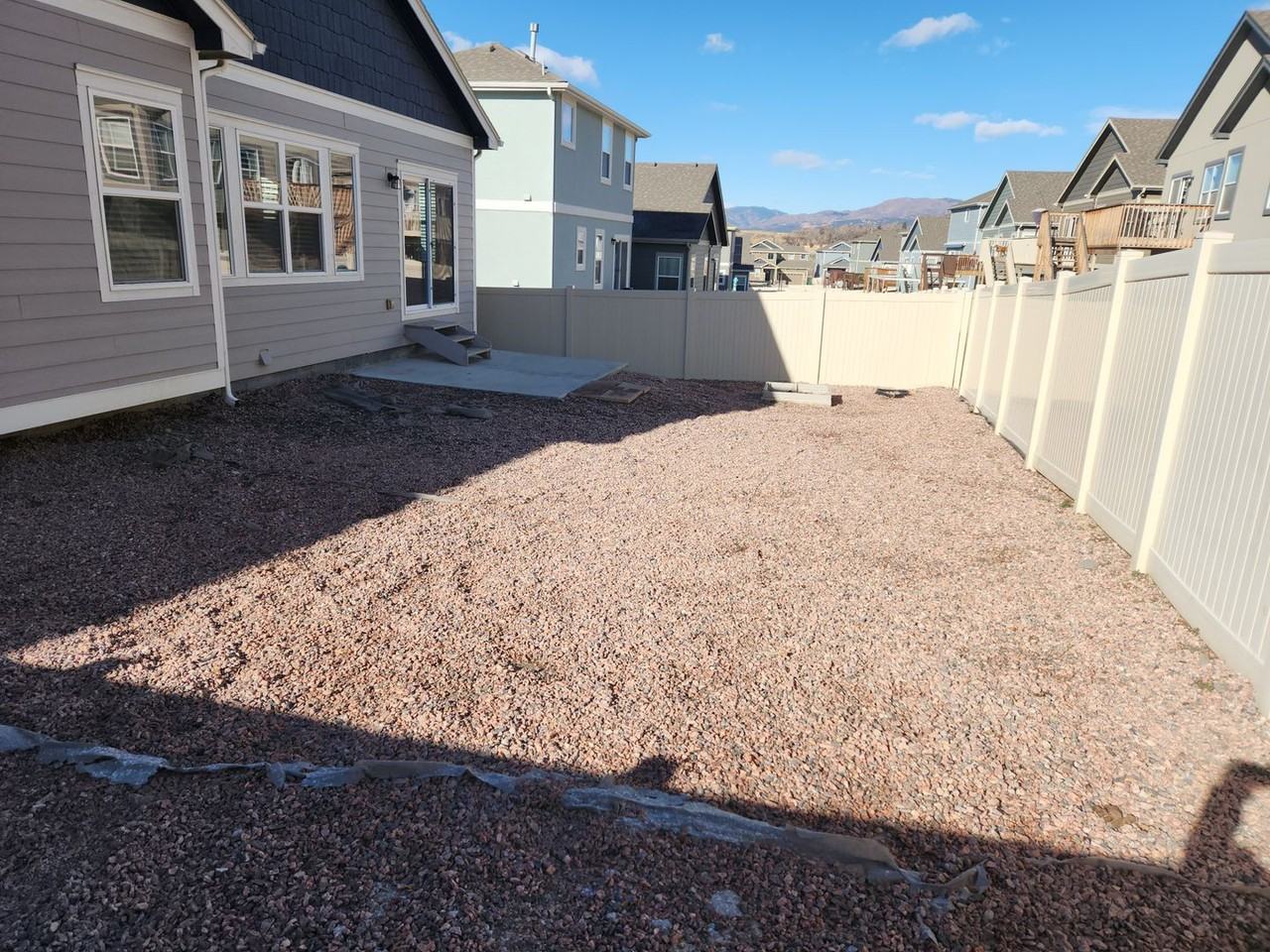1647 Grand Overlook St - Photo 3 of 26
