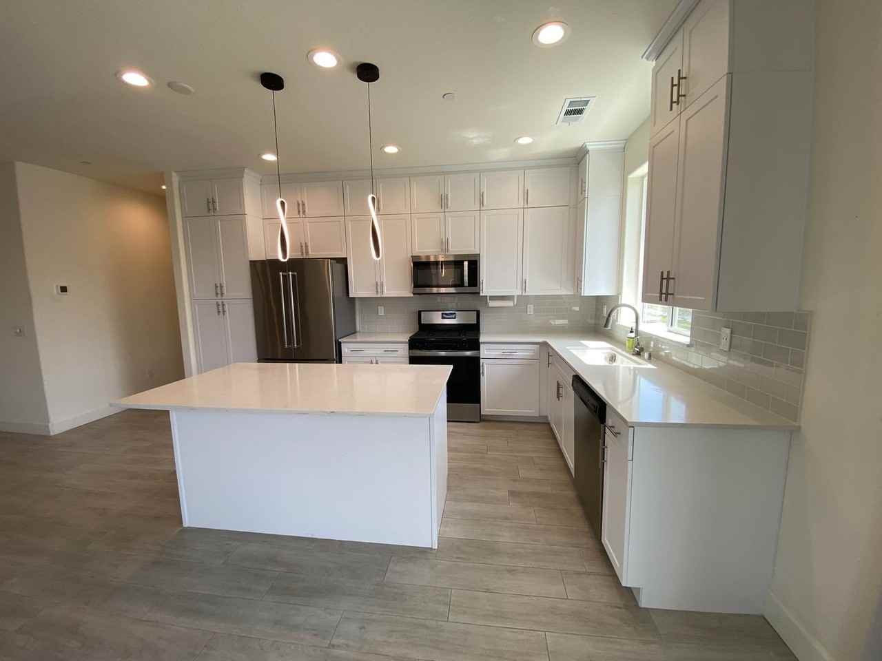 3731 W Nellis Ave - Photo 4 of 22