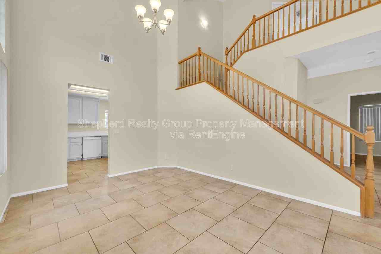 19944 Westerly Dr - Photo 5 of 28