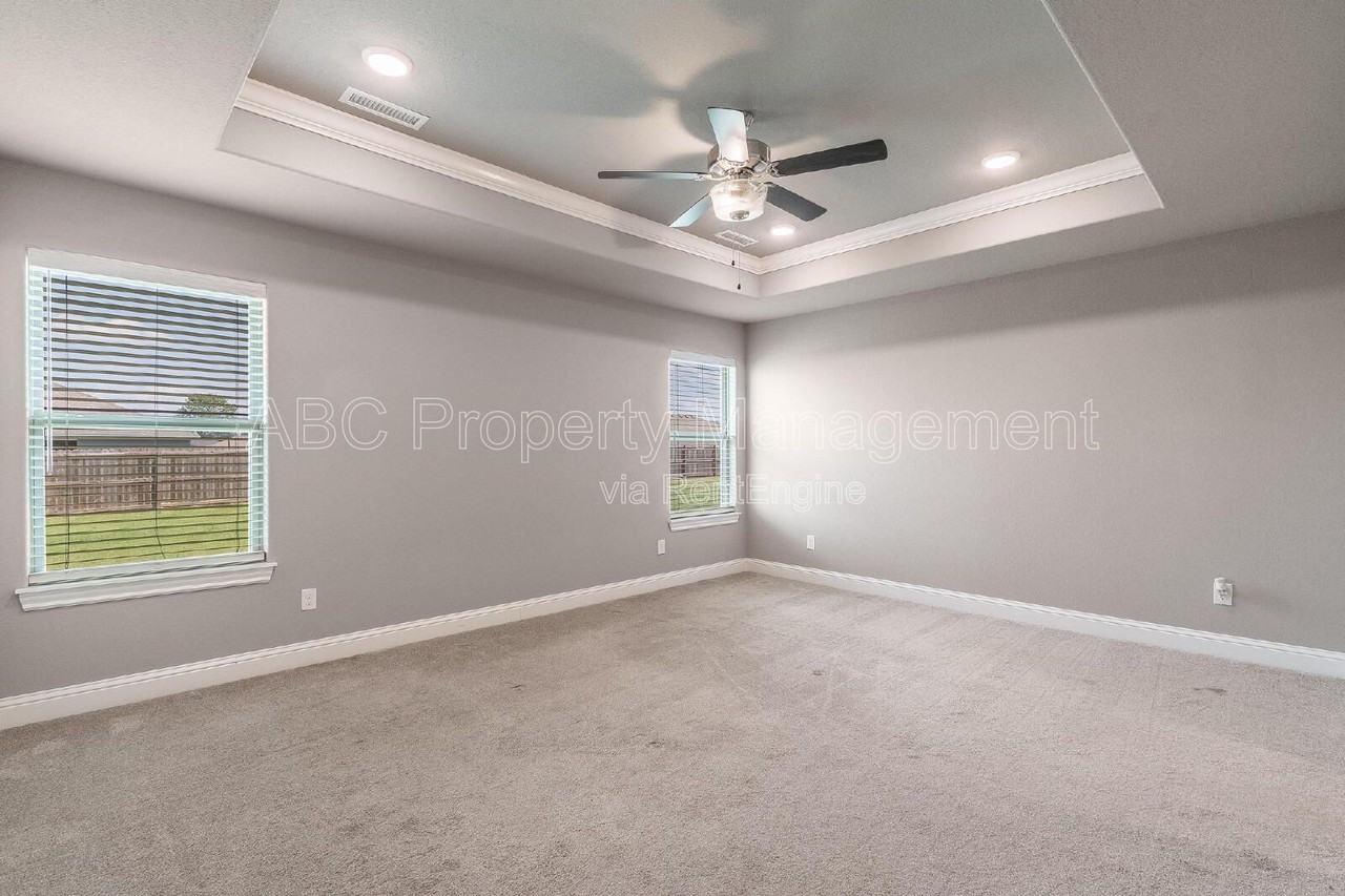 328 N Otoe St - Photo 6 of 20