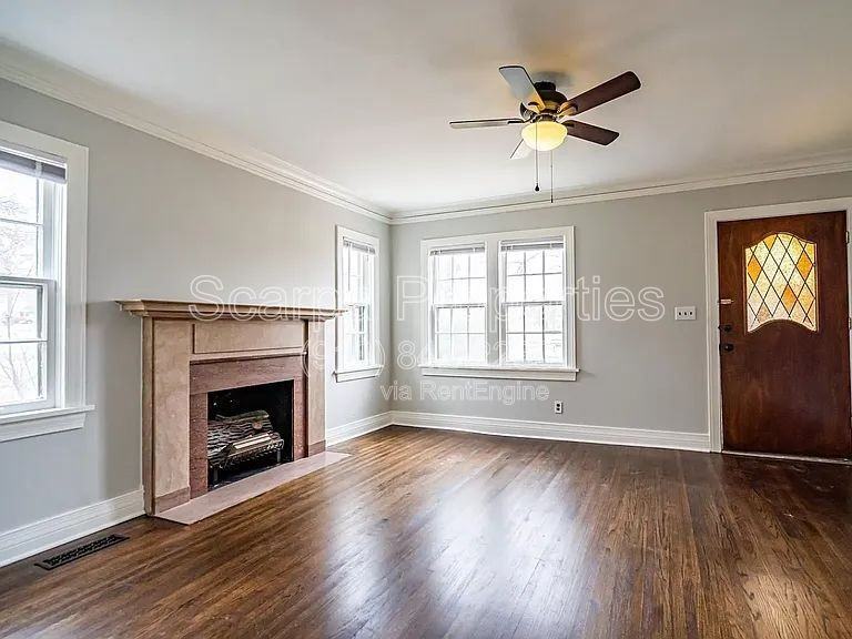 610 N Ash Ave - Photo 3 of 19