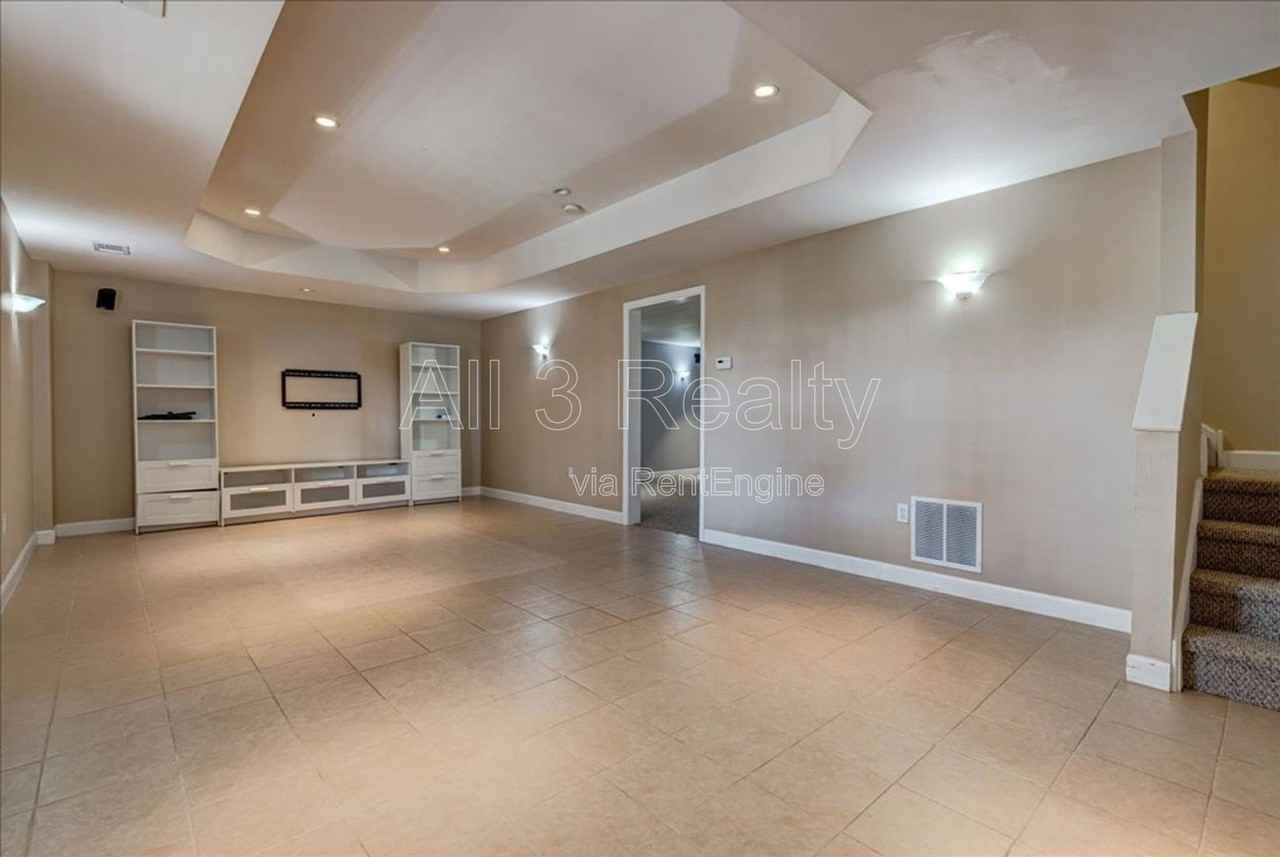 2540 Alvecot Cir Se - Photo 5 of 50