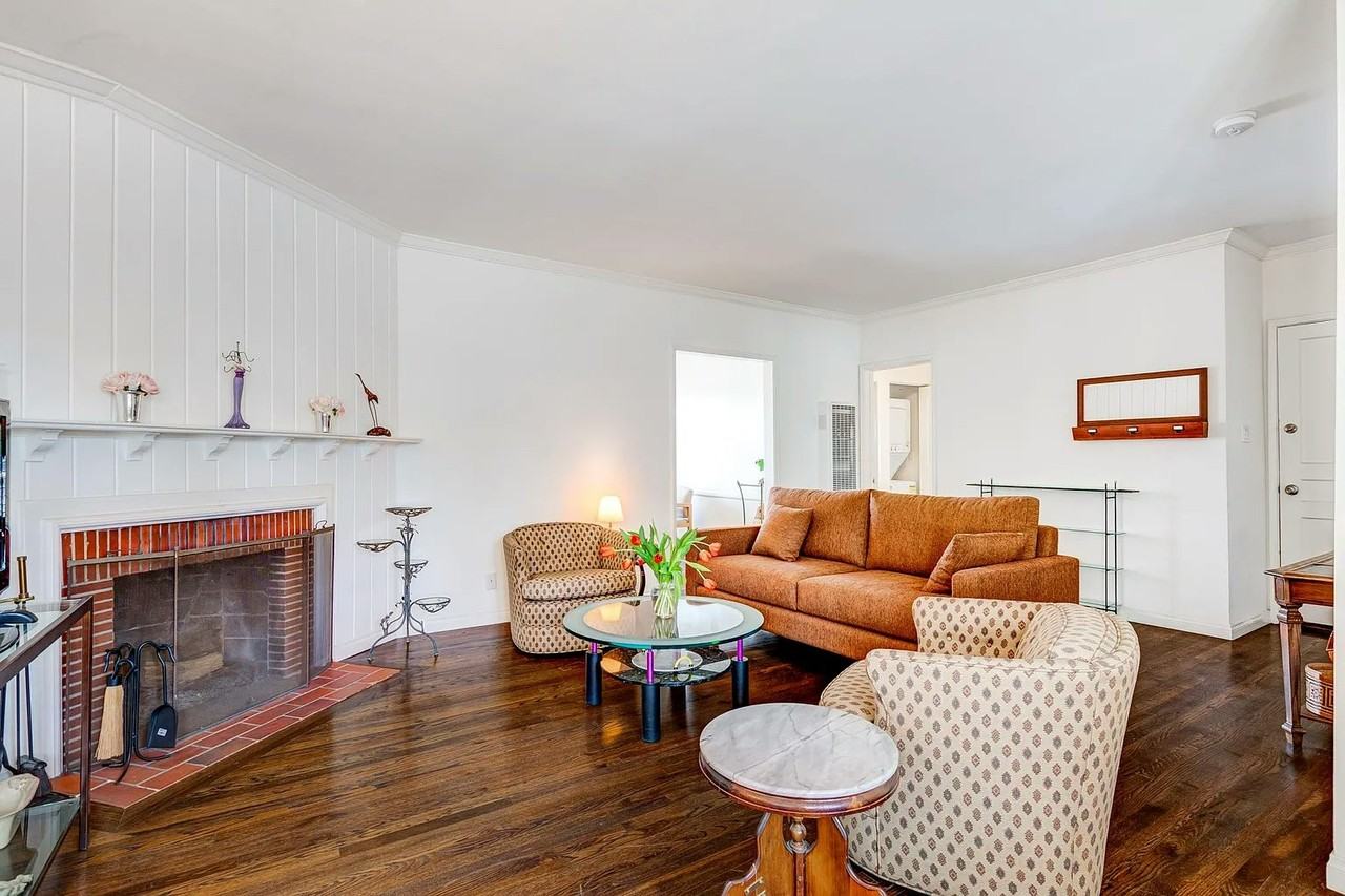 1254 Devon Avenue, Unit 1254 - Photo 3 of 23