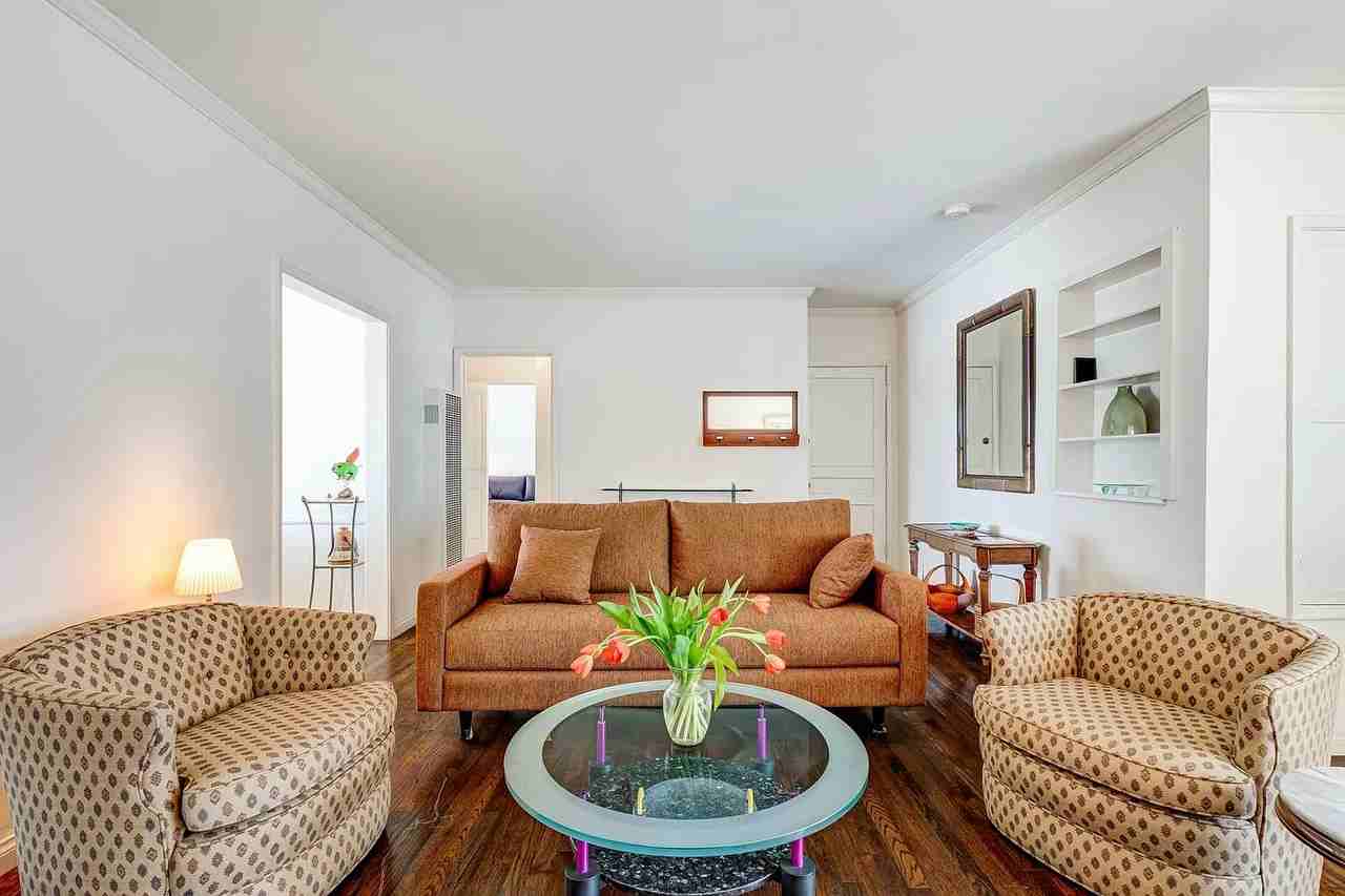 1254 Devon Avenue, Unit 1254 - Photo 4 of 23