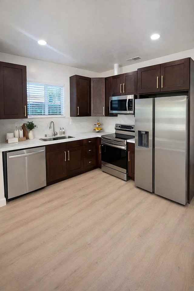 9150 North Columbus Avenue - Photo 3 of 16