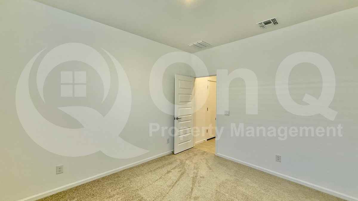 3254 N 98th Ln - Photo 6 of 20