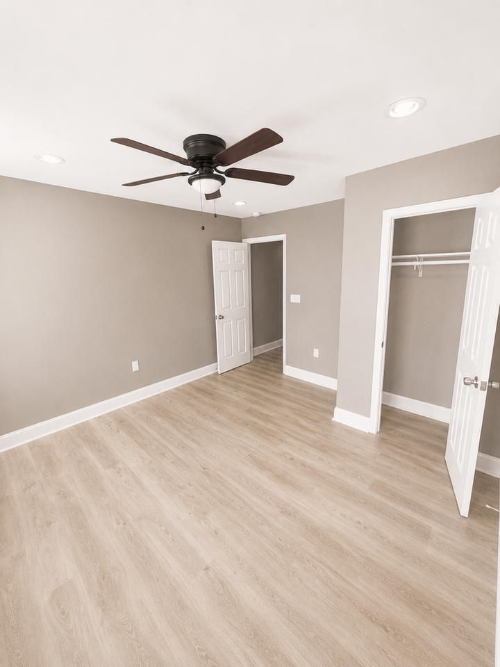1225 Carroll St - Photo 7 of 14