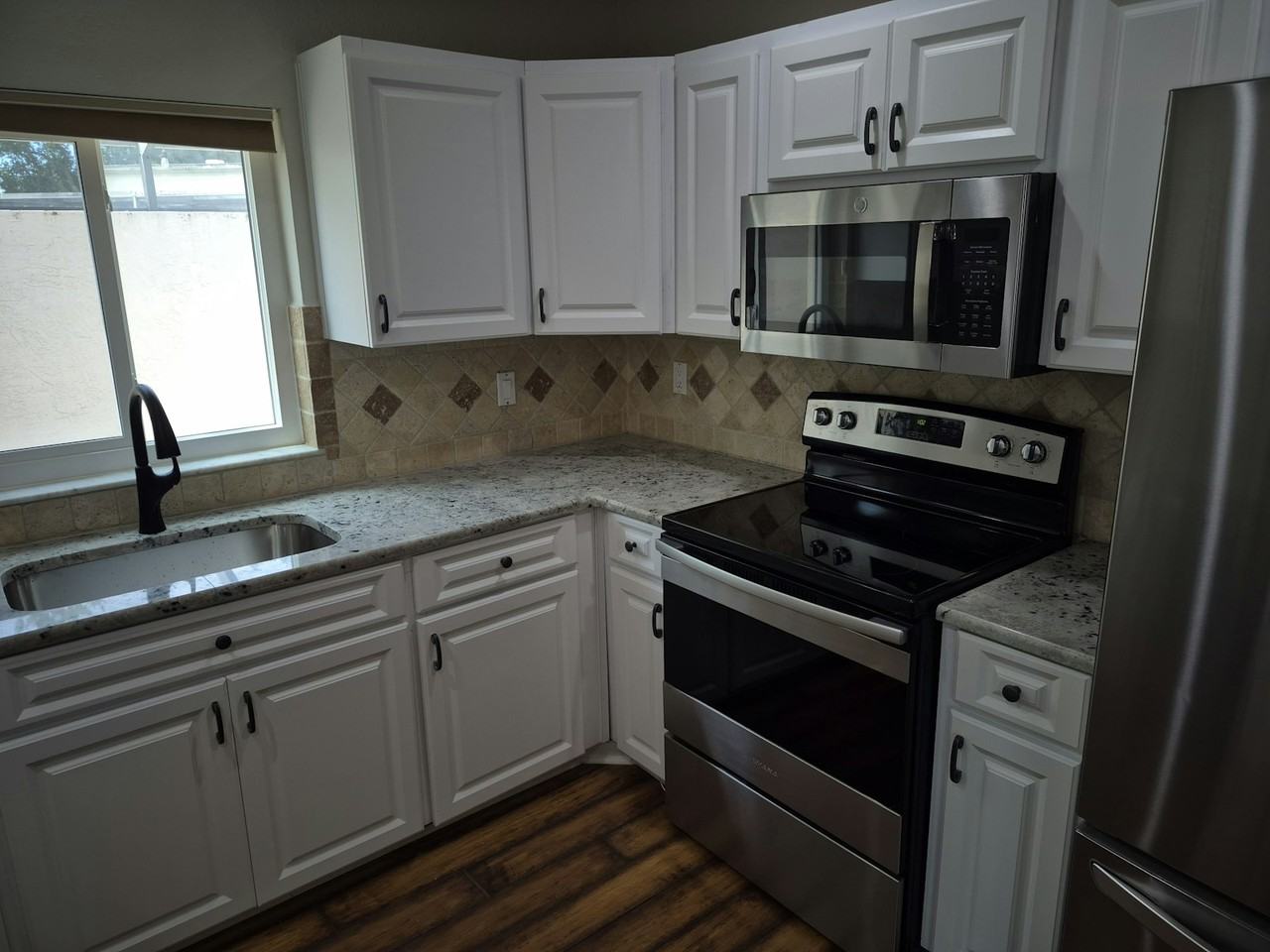 2738 Haverhill Court - Photo 4 of 24