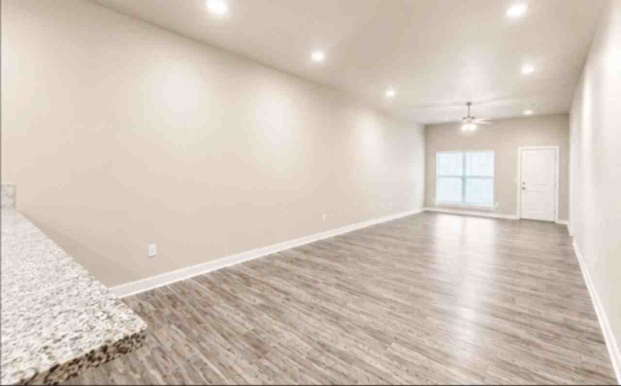 9418 Spirit Ave - Photo 5 of 14