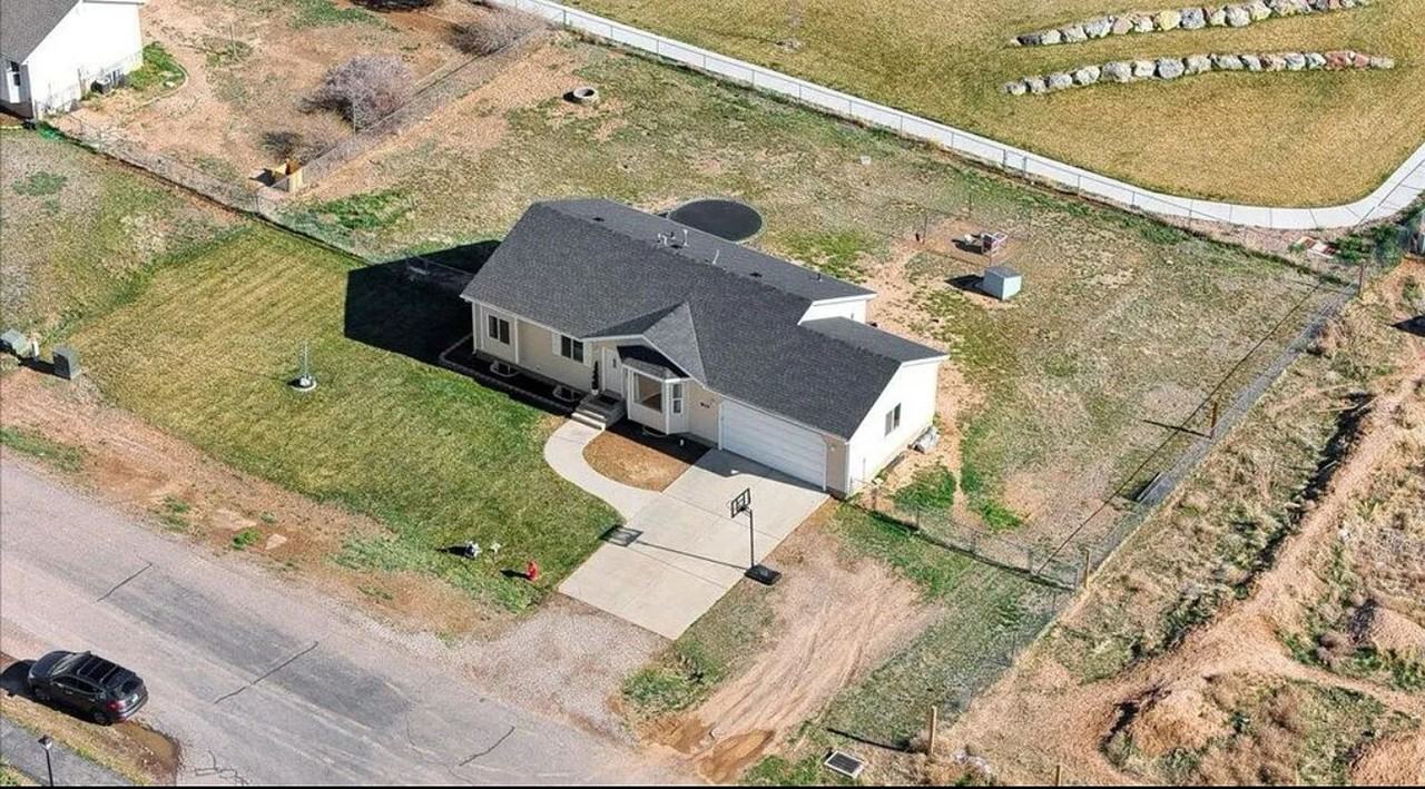 810 E Homestead Blvd - Photo 2 of 29
