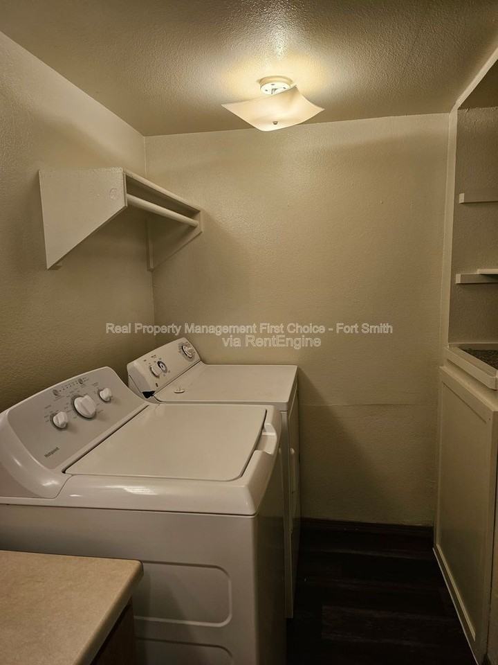 170 Cedar Creek Ct #5 - Photo 6 of 12