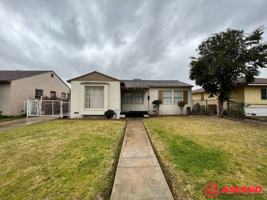 featured image of 1305 S Chester Ave