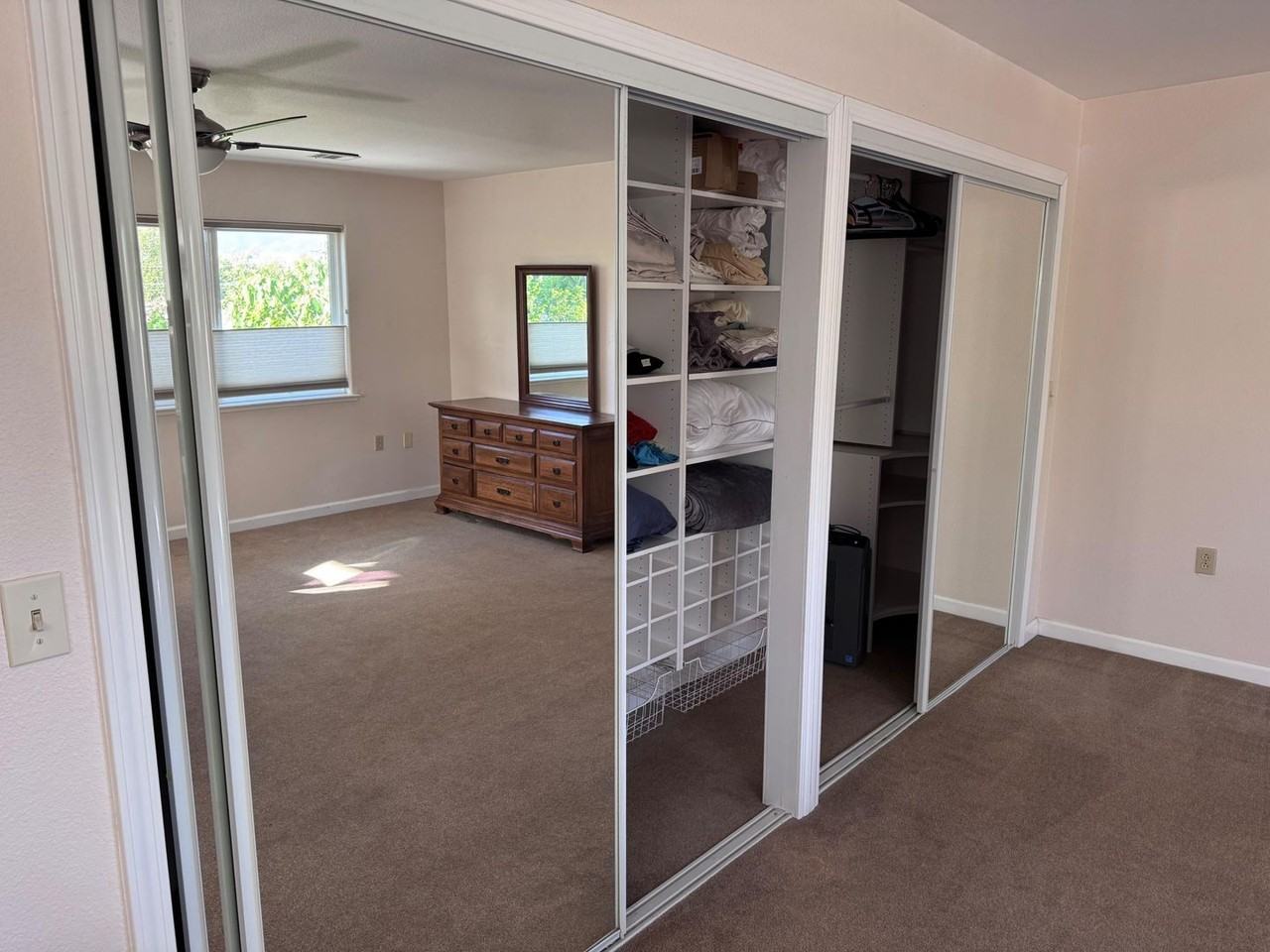 1580 Whitman Rd - Photo 4 of 18