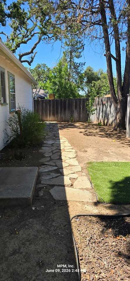 6505 Marchant Ave - Photo 2 of 34