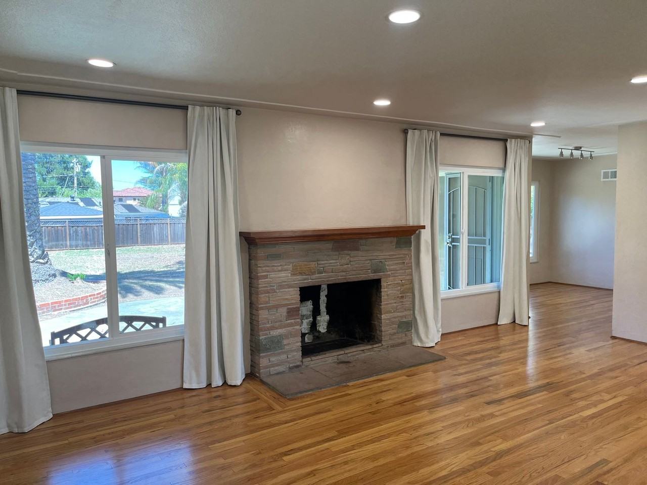 16841 Leroy Ave - Photo 7 of 34