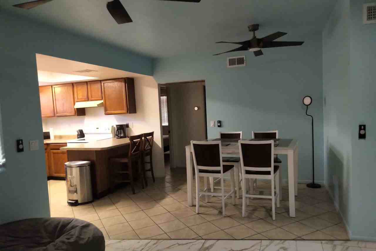 418 W Pebble Beach Dr - Photo 3 of 6