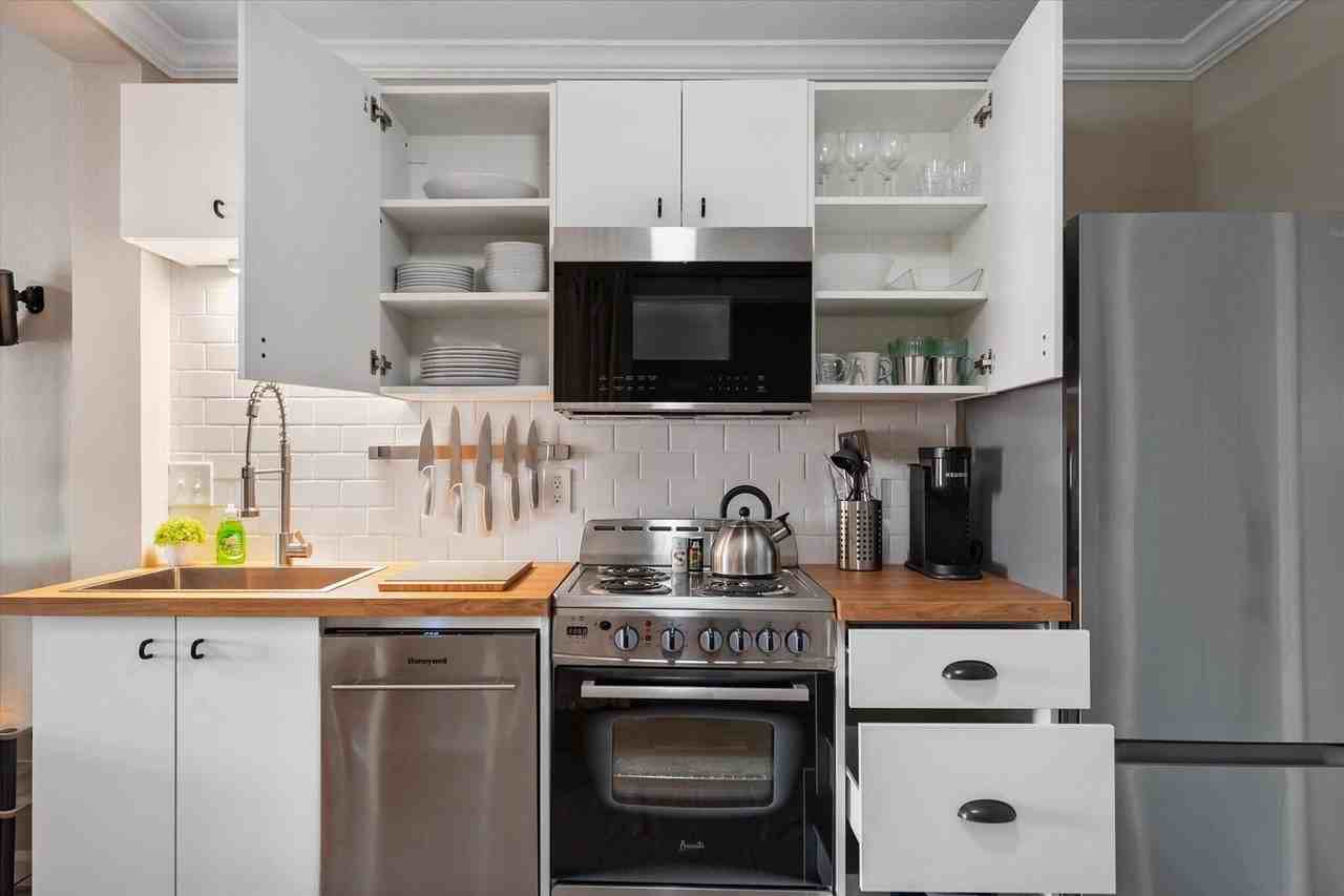 3285 Clover Ln - Photo 6 of 21
