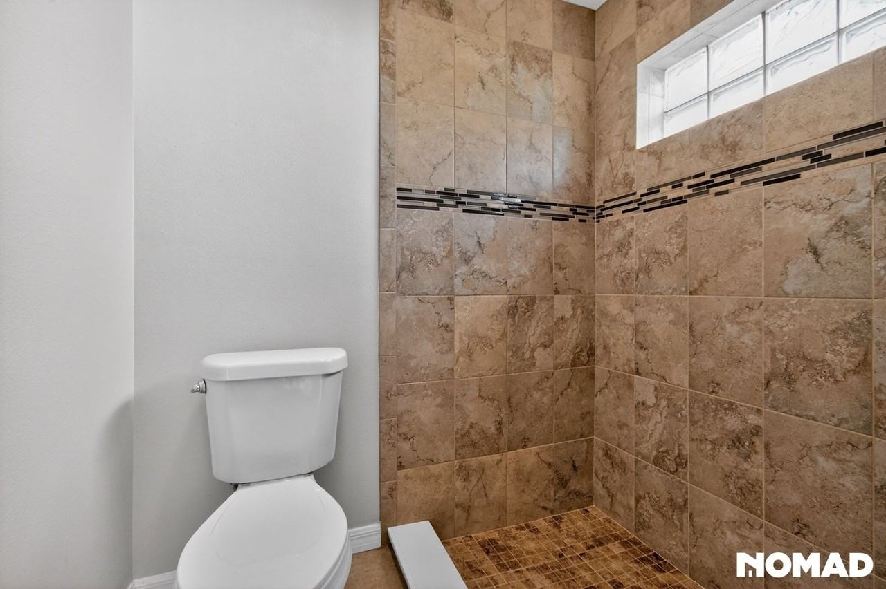 2190 Weatherly Ave - Photo 7 of 16