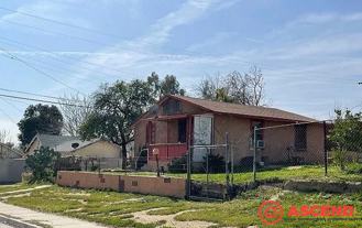 2418 N Inyo St - Photo 1 of 1