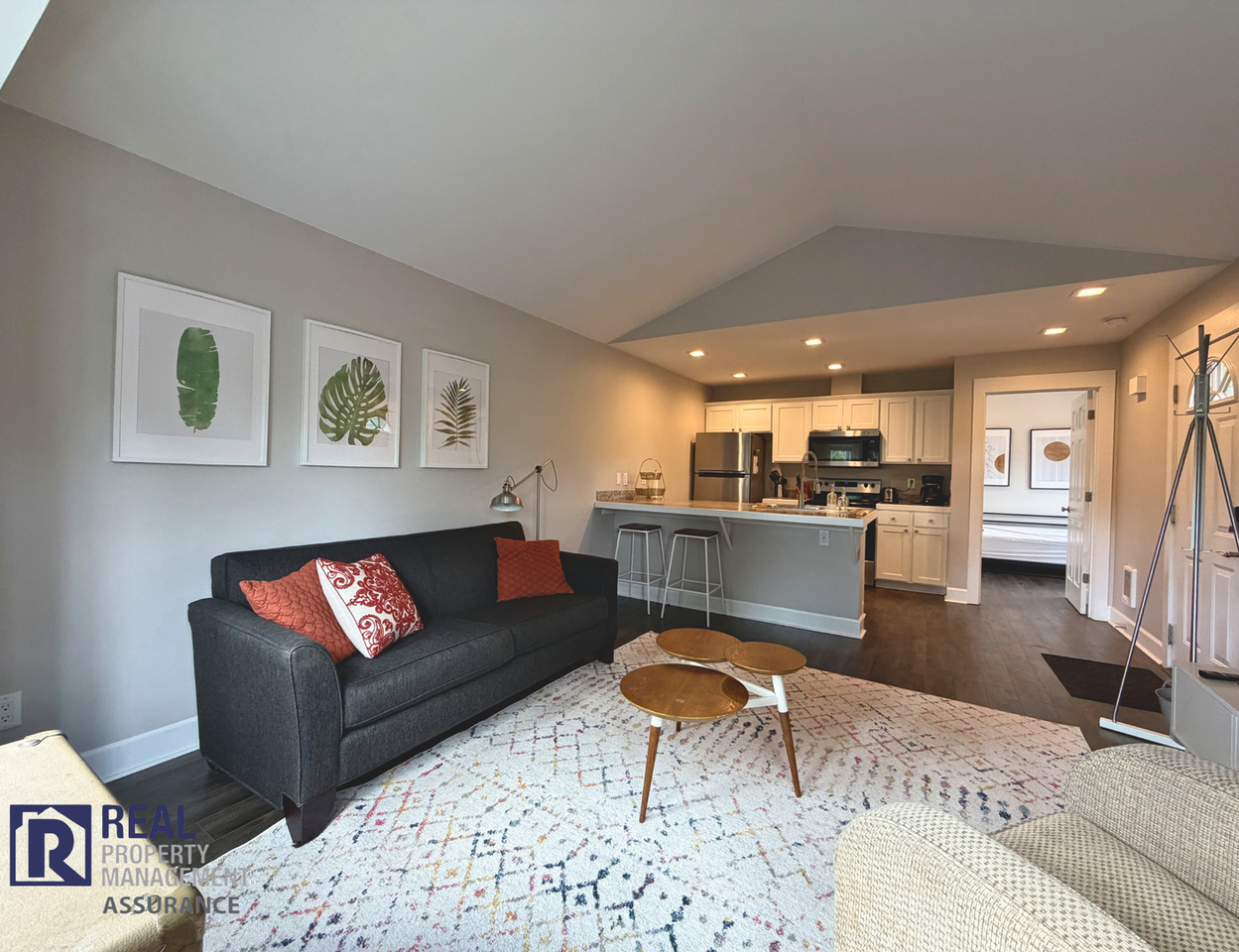 4511 Se 40th Ave #A - Photo 3 of 11