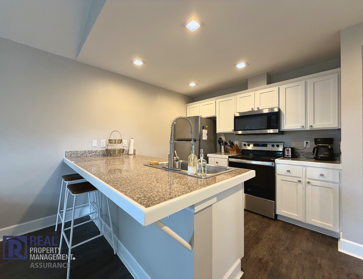 4511 Se 40th Ave #A - Photo 5 of 11