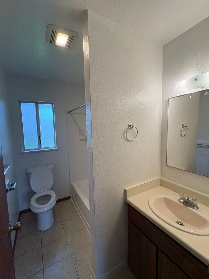15-1669 24th Ave - Photo 7 of 24