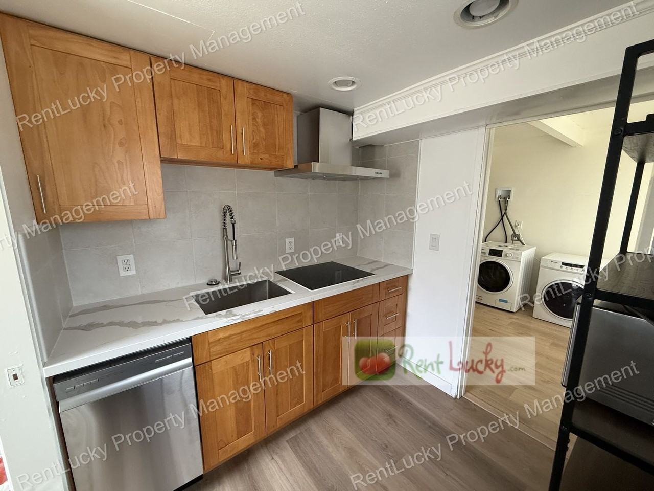 12835 Ne 104th St - Photo 2 of 16