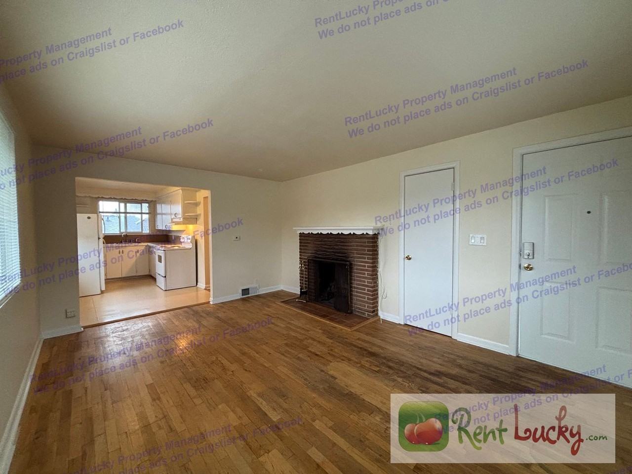 4729 S Findlay St - Photo 7 of 32