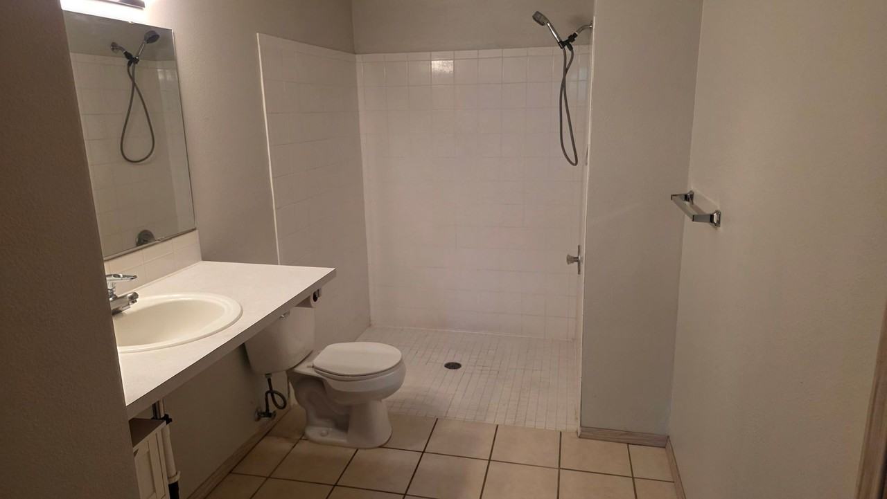 5301 Plomondon St #20 - Photo 7 of 12