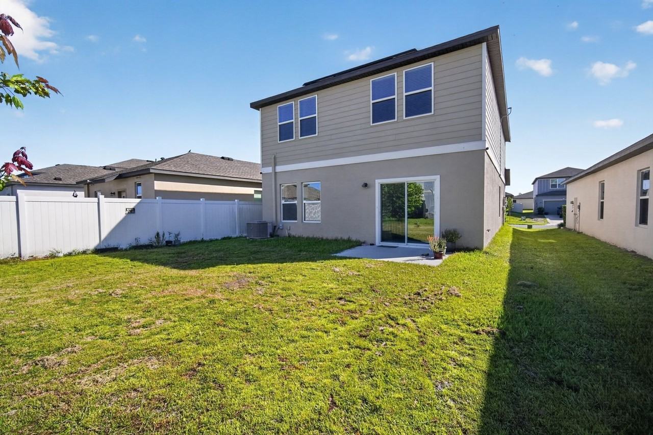 35568 Shade Fern Ln - Photo 5 of 38