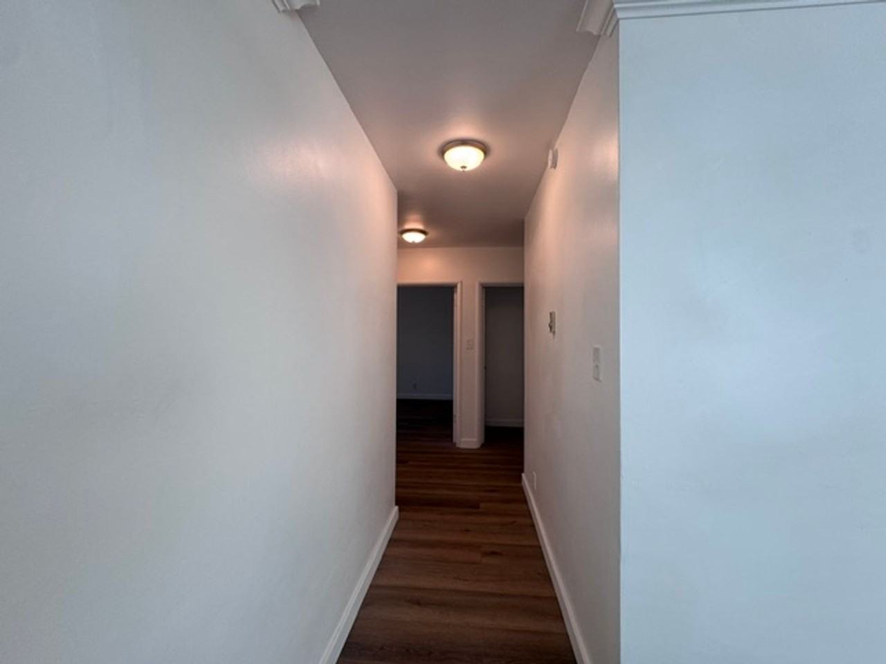 6320 Rose Ave - Photo 5 of 15