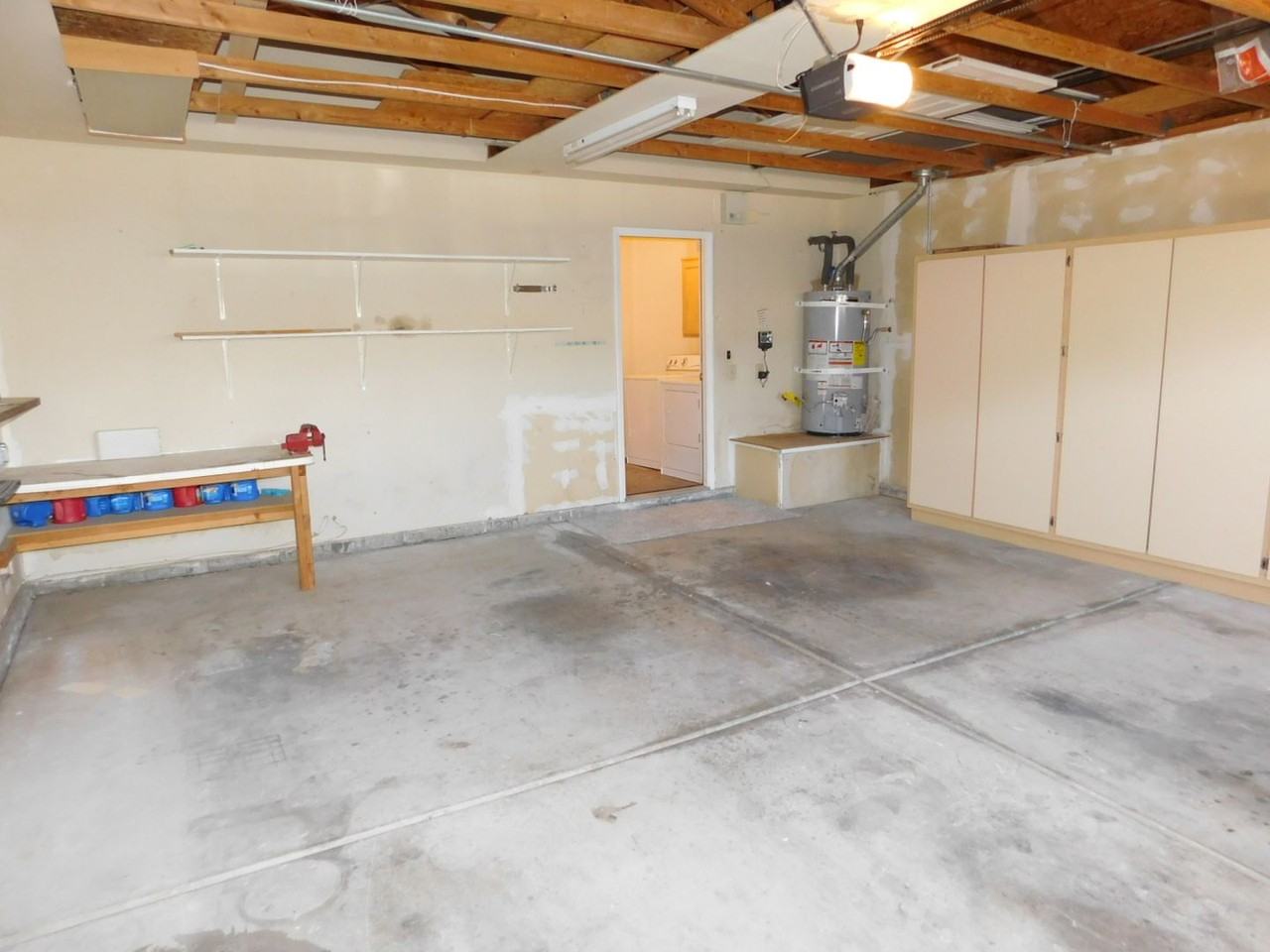 400 Opal Dr - Photo 6 of 42