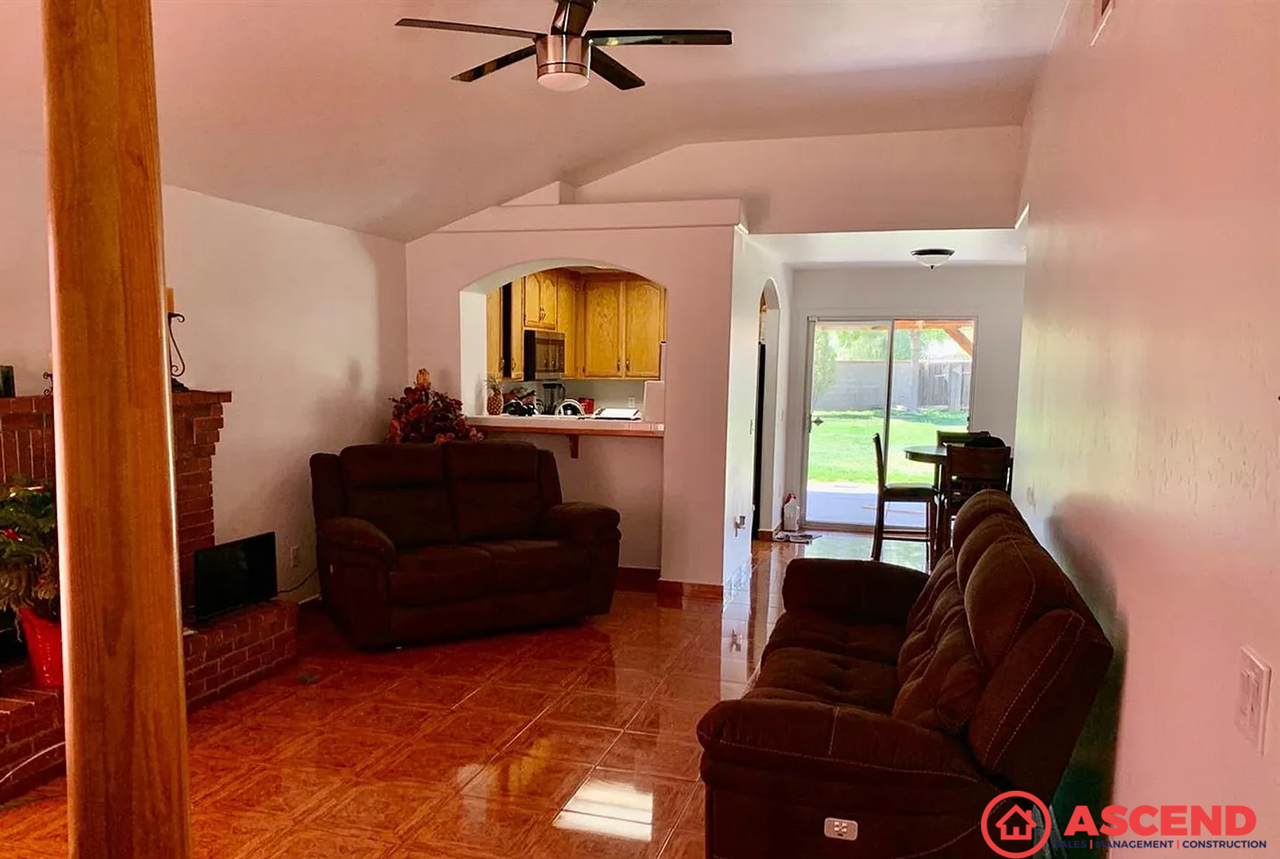 5821 Summer Cypress Dr - Photo 3 of 8