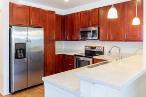 featured image of 550 Kamaaha Ave
