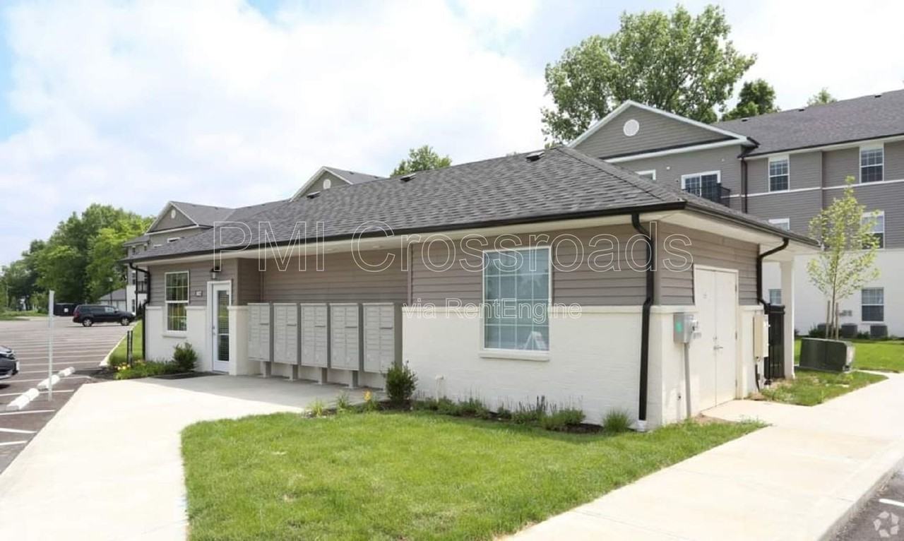 858 Taylor Station Rd #858-104 - Photo 3 of 16
