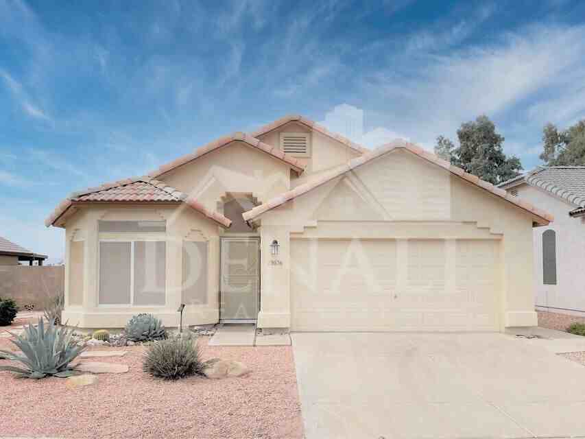19636 N Coyote Lakes Pkwy - Photo 2 of 22
