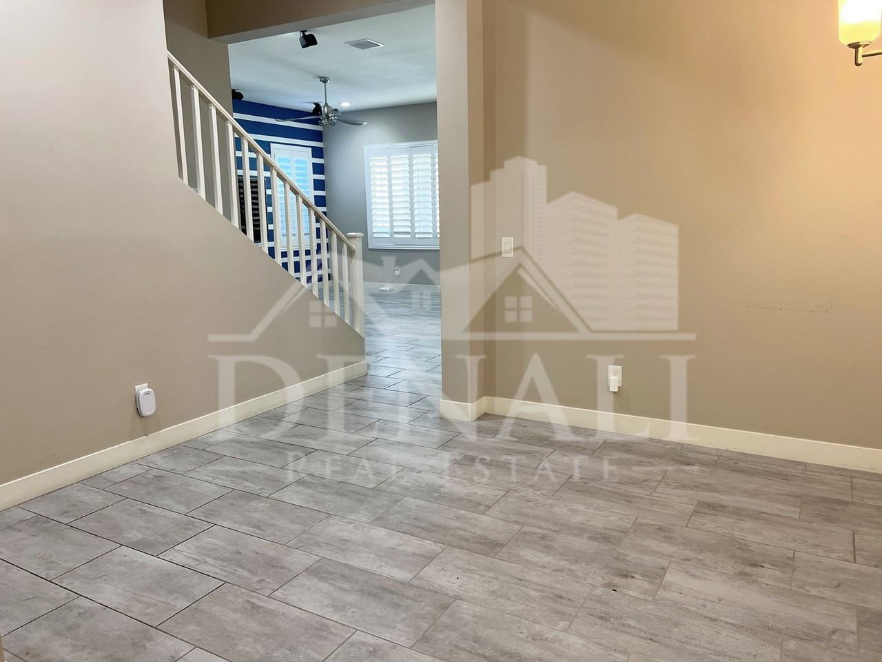 4638 E Navigator Ln - Photo 3 of 33